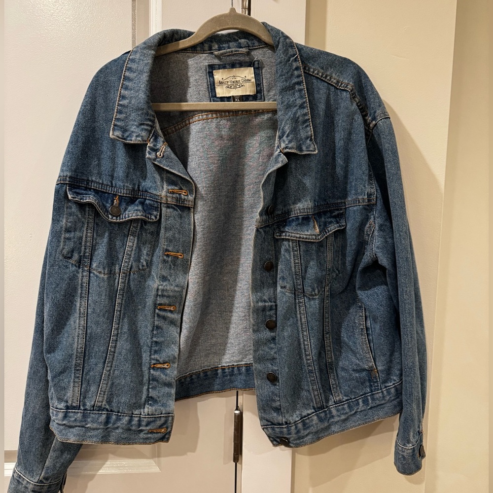 XL Ashley Vintage Charm Jean jacket. Great condition. True to size